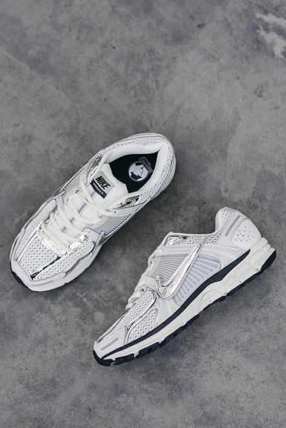 Кросівки Nike Zoom Vomero 5 Photon Dust FD0884-025 фото