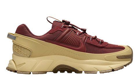 Кросівки Nike Zoom Vomero Roam Team Red Gold HQ2181-700 фото