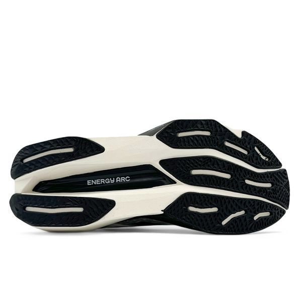 Кросівки New Balance FuelCell Rebel V4 White Black MFCXWB фото