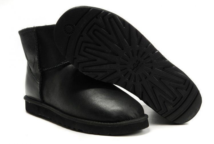 Угги женские кожаные UGG Mini Leather Black 1016558 фото