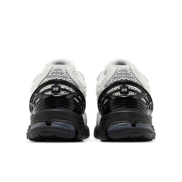 Кросівки New Balance 1906R x Comme des Gar&ccedil;ons Homme White Black M1906RCO фото
