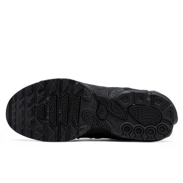 Кросівки Nike Air Max TN Plus Drift Triple Black HF0785-001 фото