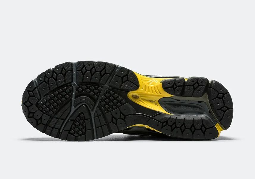 Кросівки чоловічі New Balance 1906U Castlerock Ginger Lemon M1906NA фото