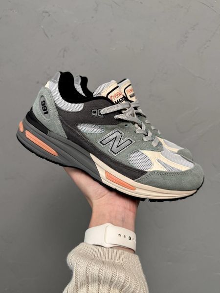 Кросівки чоловічі New Balance 991v2 Made In England Silver Blue Turbulence U991SG2 фото