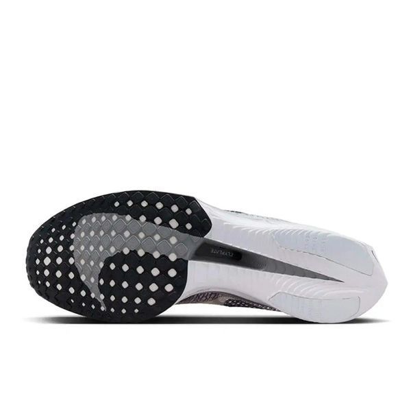 Кросівки чоловічі Nike ZoomX Vaporfly Next% 3 Prototype White Grey DV4129-100 фото