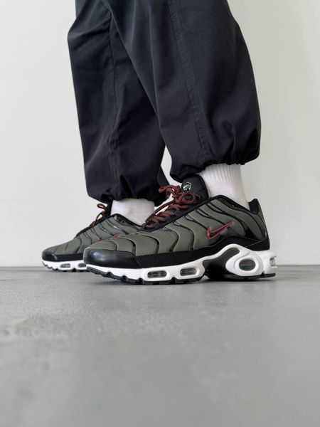 Кросівки чоловічі Nike Air Max TN Plus Black Cargo Khaki FB9722-300 фото