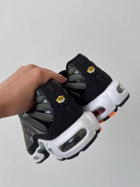Кросівки чоловічі Nike Air Max TN Plus Black Cargo Khaki FB9722-300 фото
