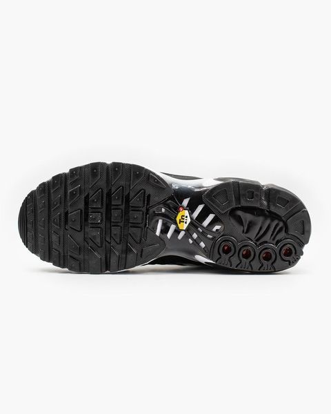 Кросівки чоловічі Nike Air Max Plus TN Ultra White Black 898015-101 фото