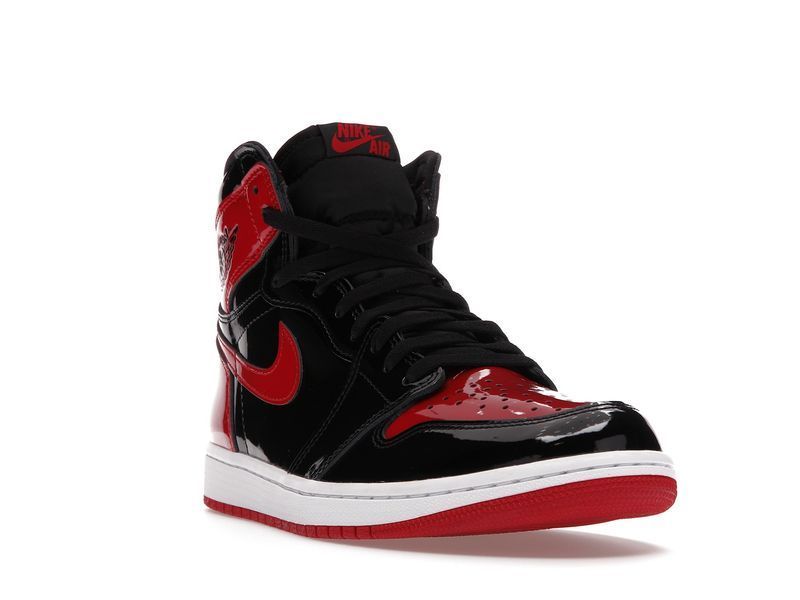 Кросівки Air Jordan 1 Retro High OG Patent Bred 555088-063 фото