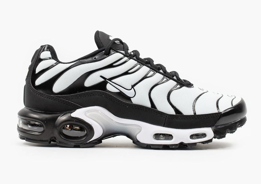 Кросівки чоловічі Nike Air Max Plus TN Ultra White Black 898015-101 фото