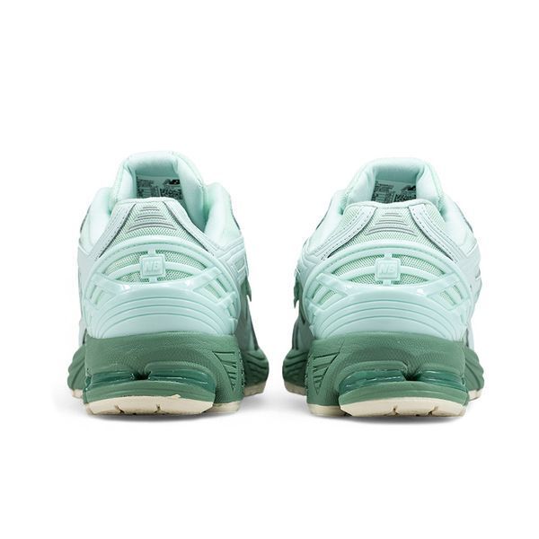 Кросівки New Balance 1906R Pastel Pack Jade Green M1906RZC фото