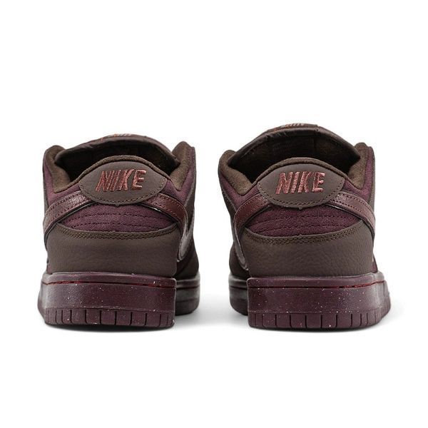 Кросівки Nike SB Dunk Low City of Love Burgundy Crush FN0619-600 фото
