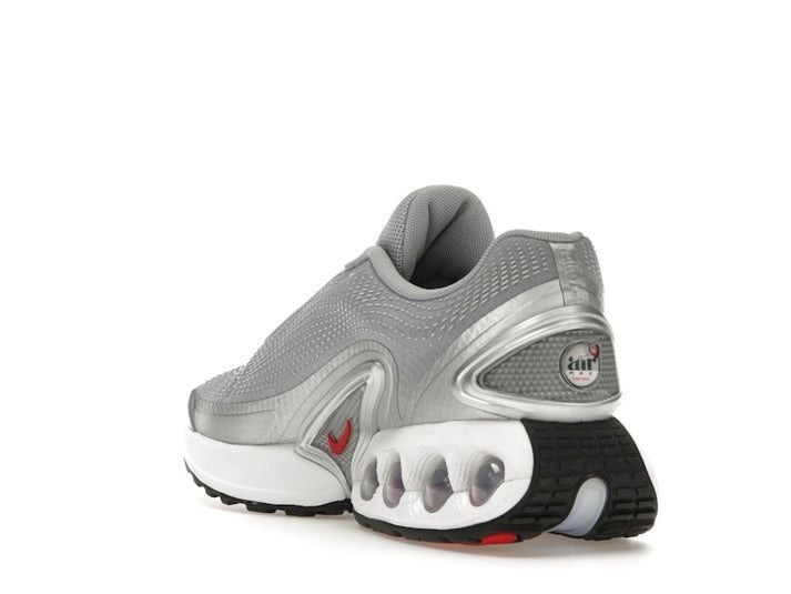 Кросівки Nike Air Max DN Supreme Silver Bullet HF6605-001 фото