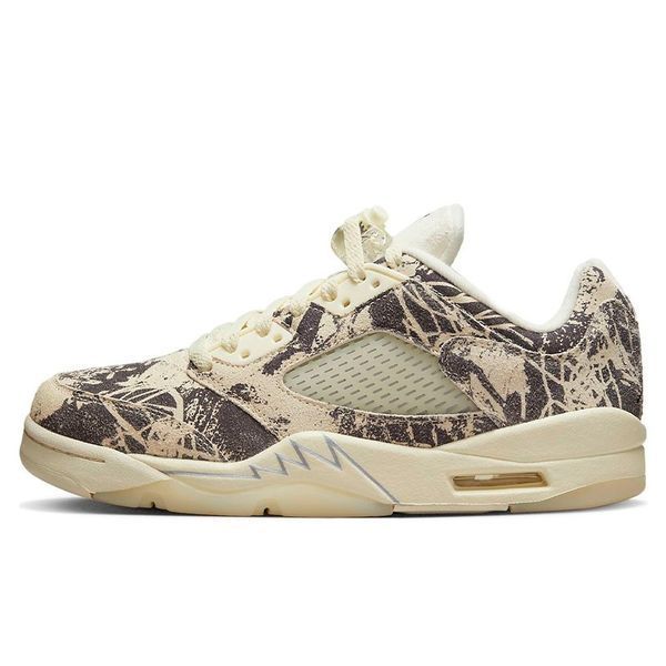 Кросівки Nike Air Jordan 5 Retro Low Expression DA8016-100 фото