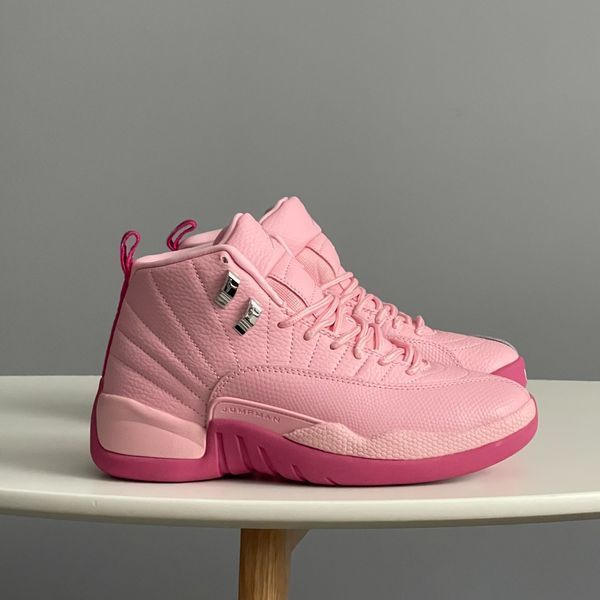 Кросівки Nike Air Jordan 12 Pearl Pink 510815-600 фото