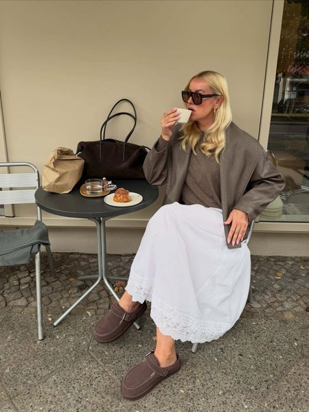 UGG Goldenstar Evelina Clog Chocolate 1180251-BCDR фото