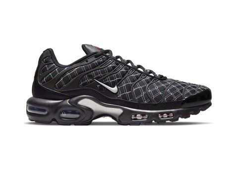 Кросівки чоловічі Nike Air Max Plus Tn France DV3194-001 фото