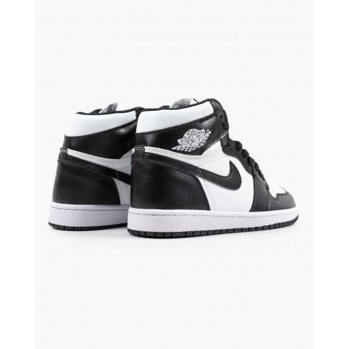 Кросівки Air Jordan 1 Retro High Black White 555088-010 фото