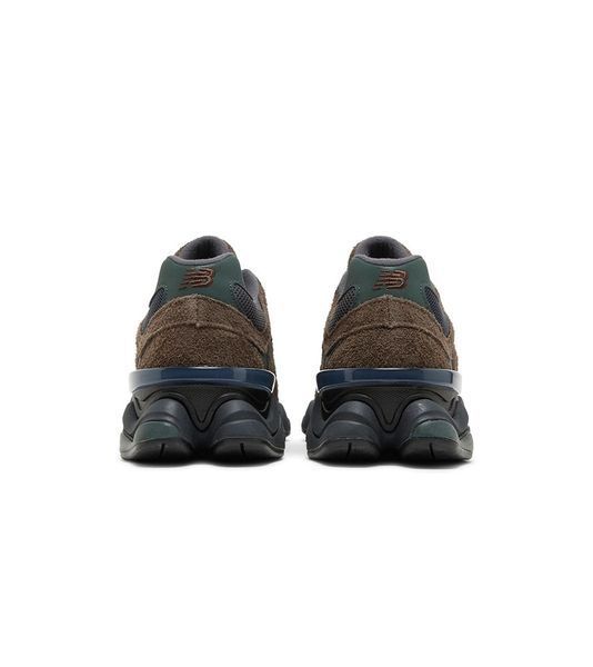 Кросівки New Balance 9060 Beef and Broccoli U9060OUT фото