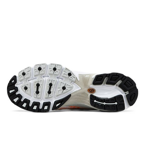 Кросівки New Balance 740 White Orange MR740SE фото
