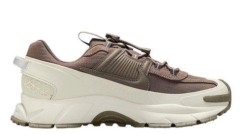 Кросівки Nike Zoom Vomero Roam Light Bone Mink Brown HQ2181-006 фото