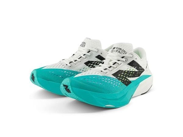 Кросівки New Balance New Balance Fuelcell Supercomp Pacer V2 White Light Blue WFCRRLW2 фото