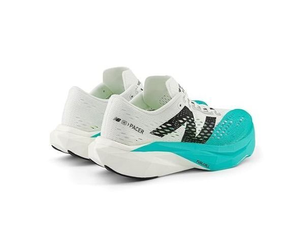 Кросівки New Balance New Balance Fuelcell Supercomp Pacer V2 White Light Blue WFCRRLW2 фото
