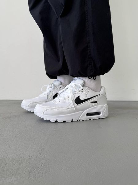 Кросівки Nike Air Max 90 Classic White DH8010-101 фото