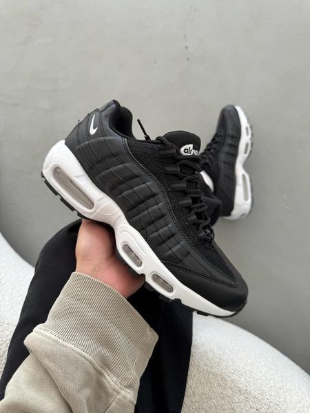 Кросівки чоловічі Nike Air Max 95 Essential Black White CK7070-001 фото