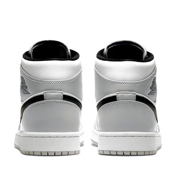 Кросівки чоловічі Air Jordan 1 Retro Mid Grey 554724-092 фото