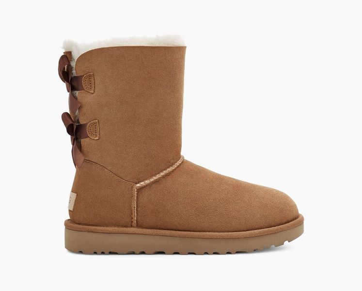 Угги женские UGG Short Bailey Bow Classic 2 Chestnut 1016225-CHE фото