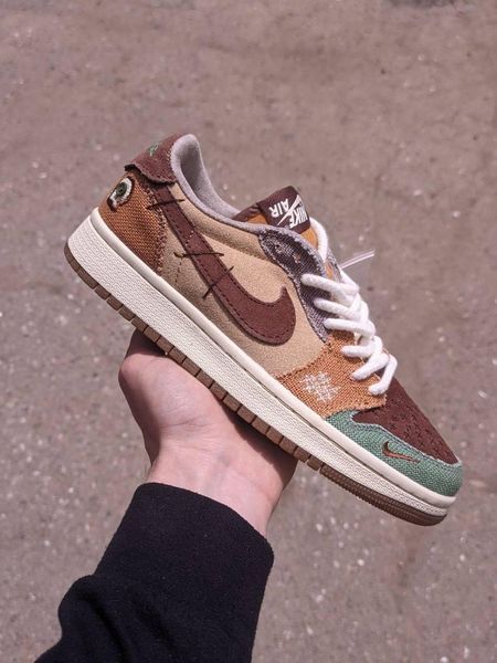 Кросівки Nike Air Jordan 1 Retro Low OG Zion Williamson Voodoo DZ7292-200 фото