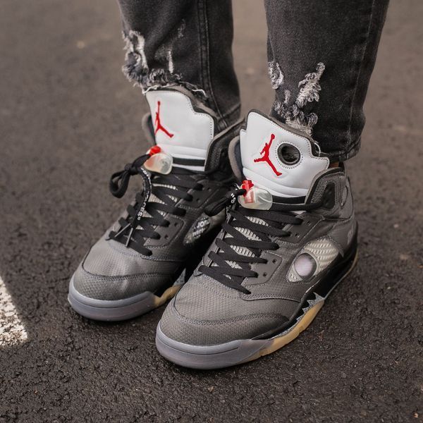 Кросівки Nike Air Jordan 5 Retro Off-White Black CV4827-001 фото