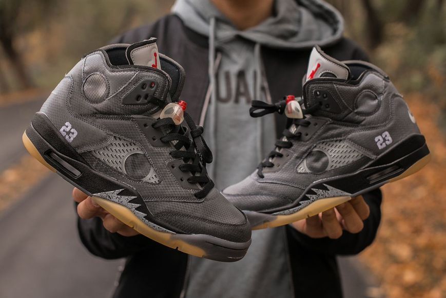 Кросівки Nike Air Jordan 5 Retro Off-White Black CV4827-001 фото