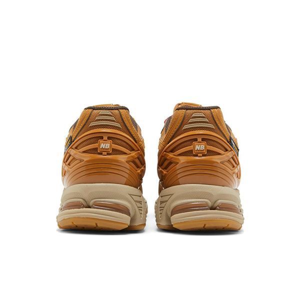 Кросівки чоловічі New Balance 1906R Cordura Pouch Vintage Wheat M1906ROB фото